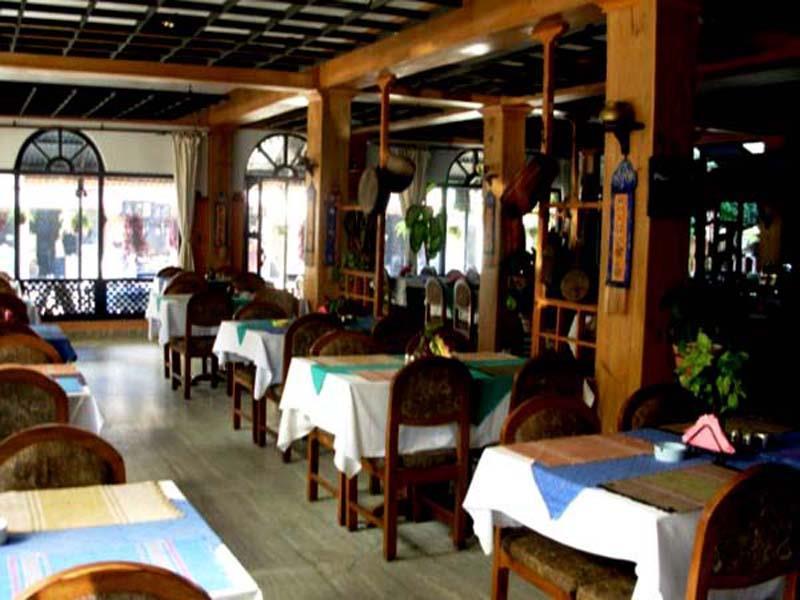 Hotel Meera Pokhara Exterior photo